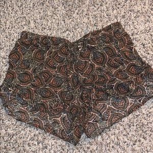 Patterned shorts